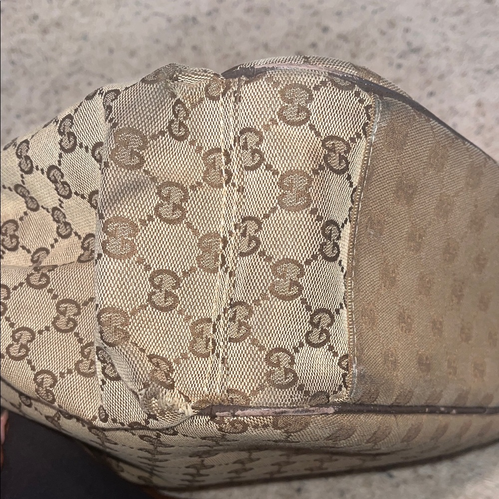 Gucci Beige and Brown GG Baby Bag - Picture 4 of 8